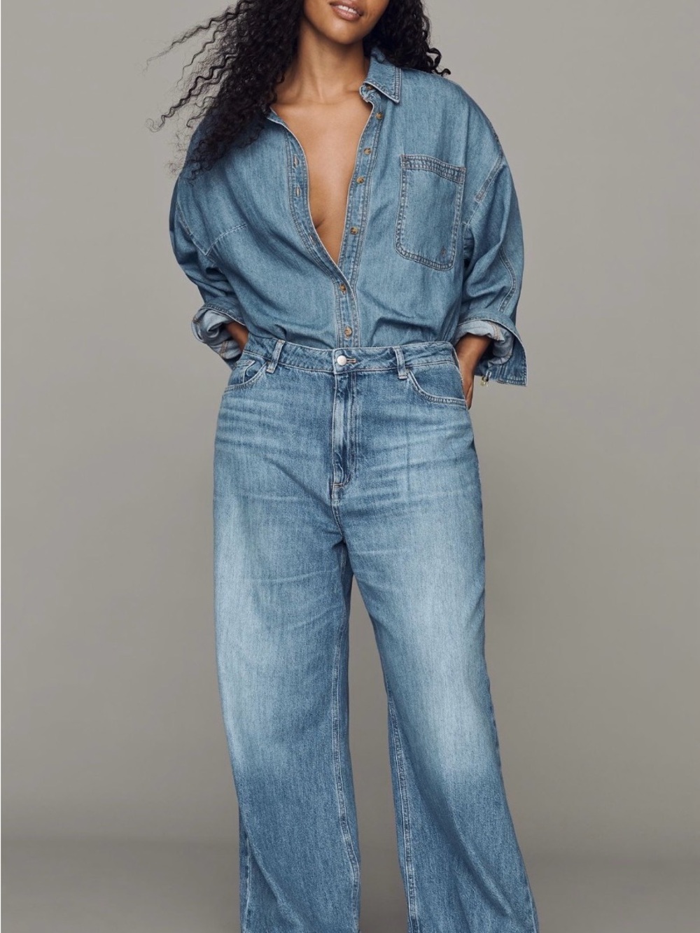 Pilcro Solene High Rise Wide Leg Ruffle Flare Blue Denim Jeans Size 30 Tall - Picture 3 of 5